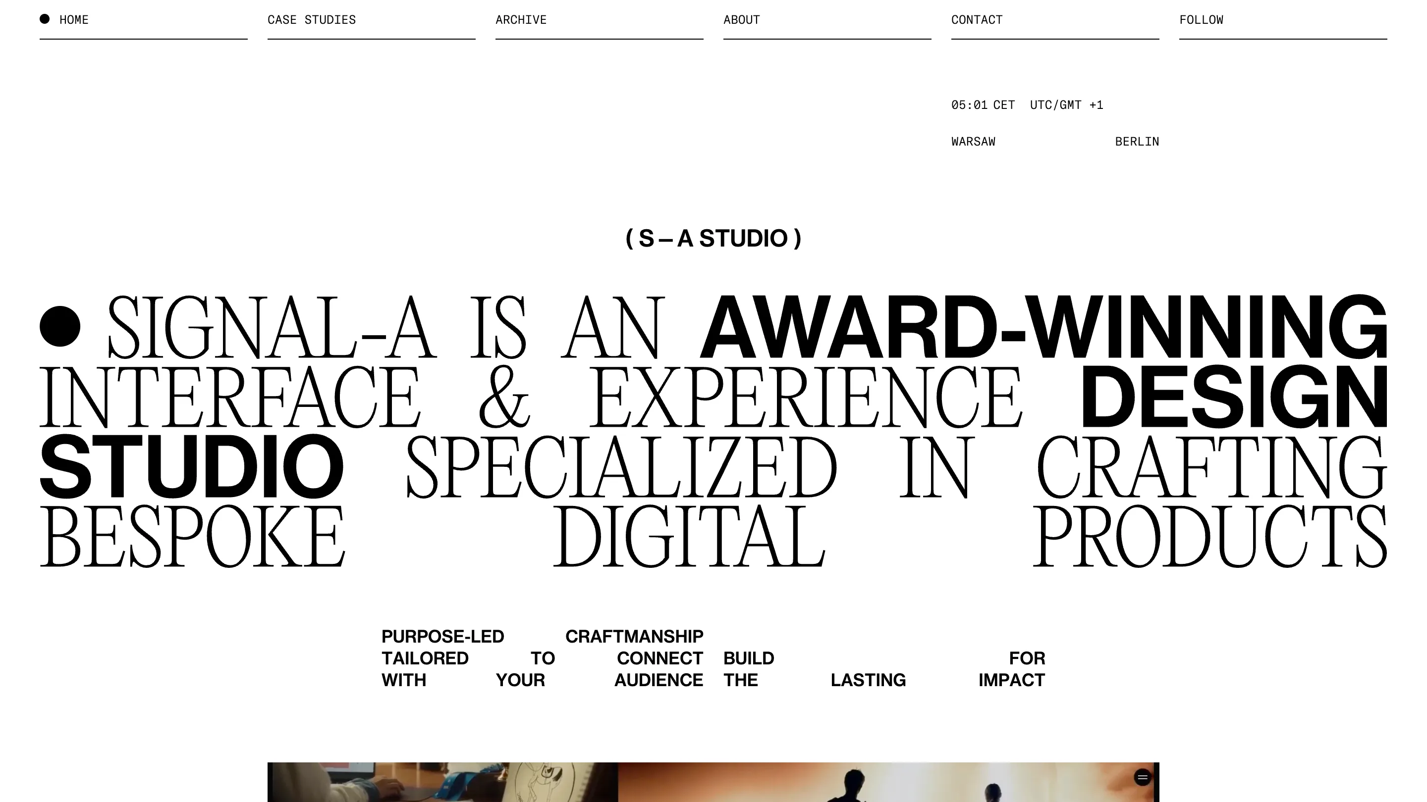 Signal-A home page with a six-column underlined menu and a four-line headline mixing condensed serif and heavy grotesk capitals